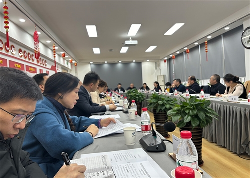 自治區(qū)科技廳黨組書(shū)記王成，烏魯木齊副市長(zhǎng)祁曉冰帶隊(duì)對(duì)我市科技創(chuàng)新工作進(jìn)行調(diào)研